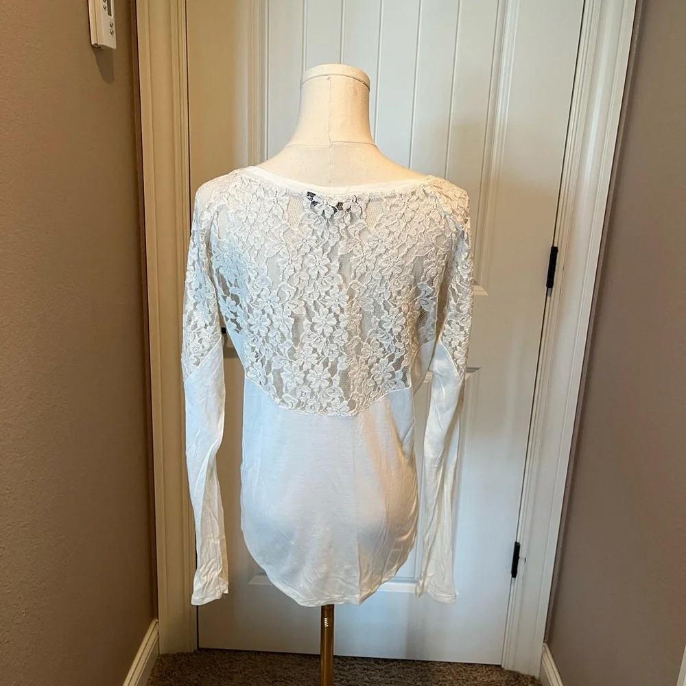 Jack by BB Dakota White Lace Sleeve Blouse - Picture 3 of 4